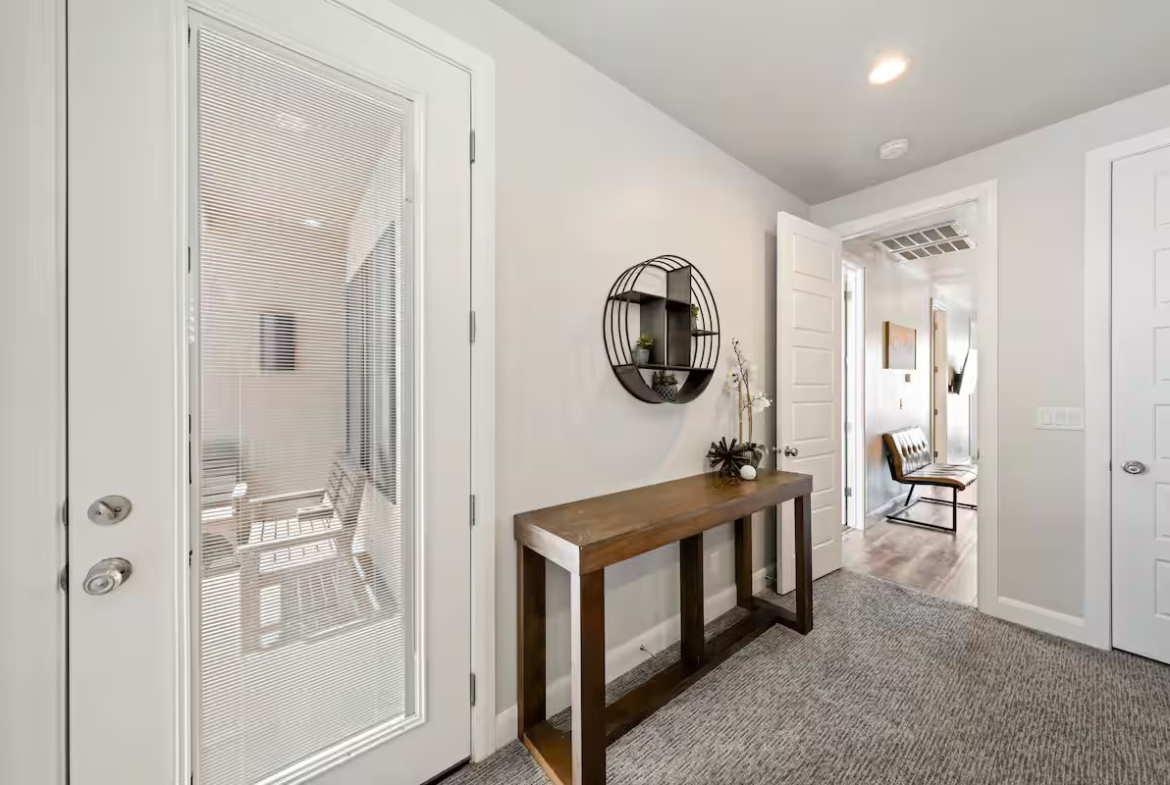 3 King, 2 Bunk Rms, Prvt Hottub, Arcades, Sleeps16